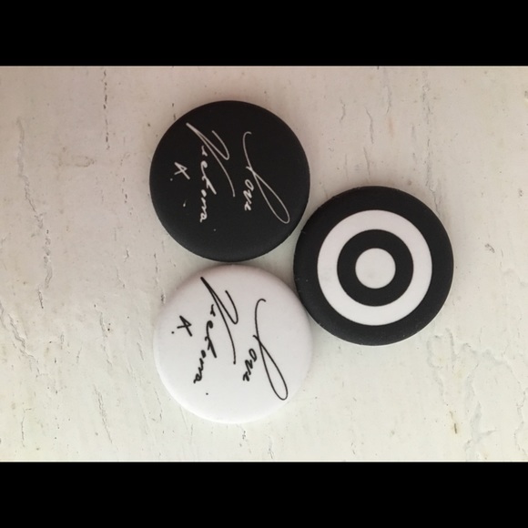 VICTORIA BECKHAM - Picture 5 of 6